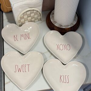 Set of 4 Rae Dunn Heart-Shaped Ceramic Plate Set